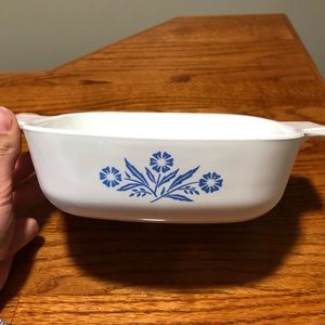 1 Quart Corning Ware Dish (P-1-B)